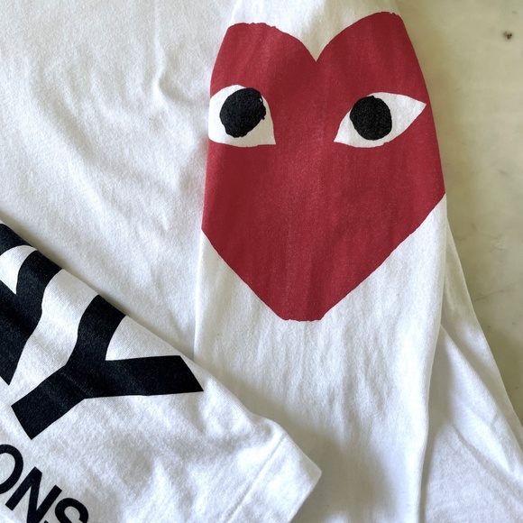 Comme Des Garcons Play Peeping Heart Long Sleeve T-shirt - Picture 7 of 15